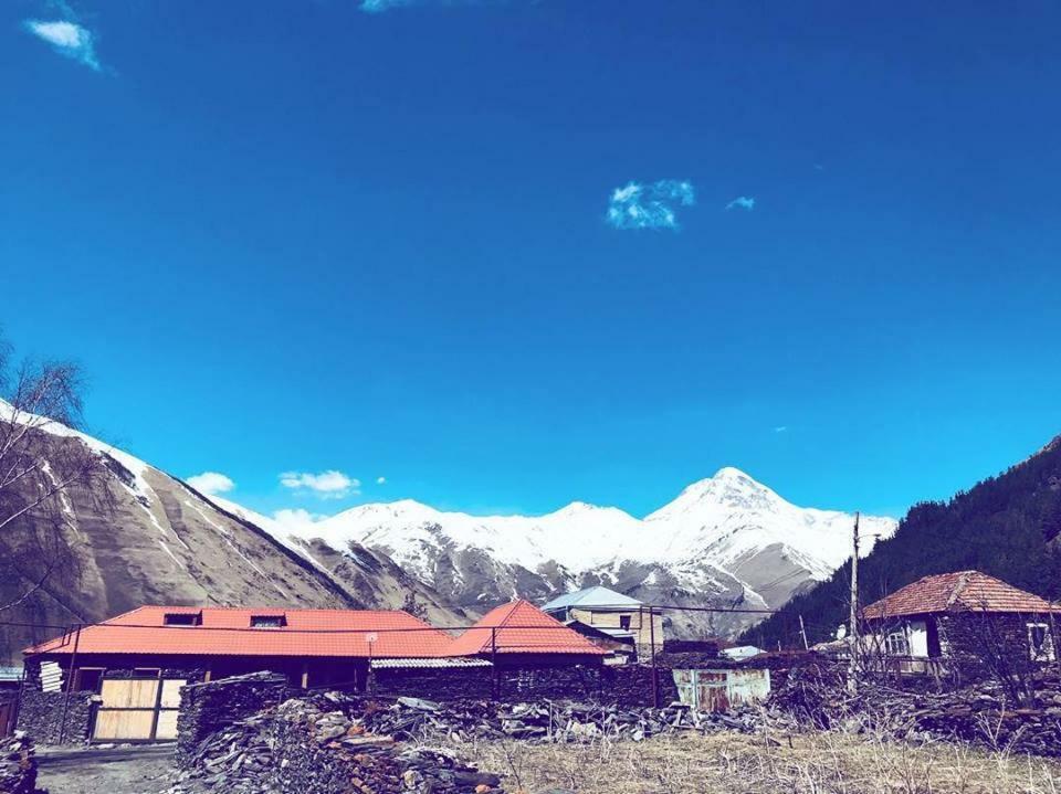 Sno House In Kazbeg酒店 外观 照片
